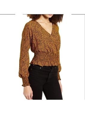 𝅺nwt BP SMOCKED SURPLICE TOP BLOUSE LEOPARD PRINT Medium
